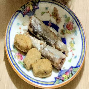 Dog and Cat Sardine Cookies